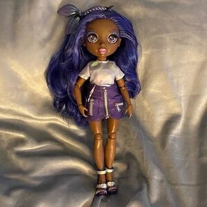 Rainbow High Krystal Bailey